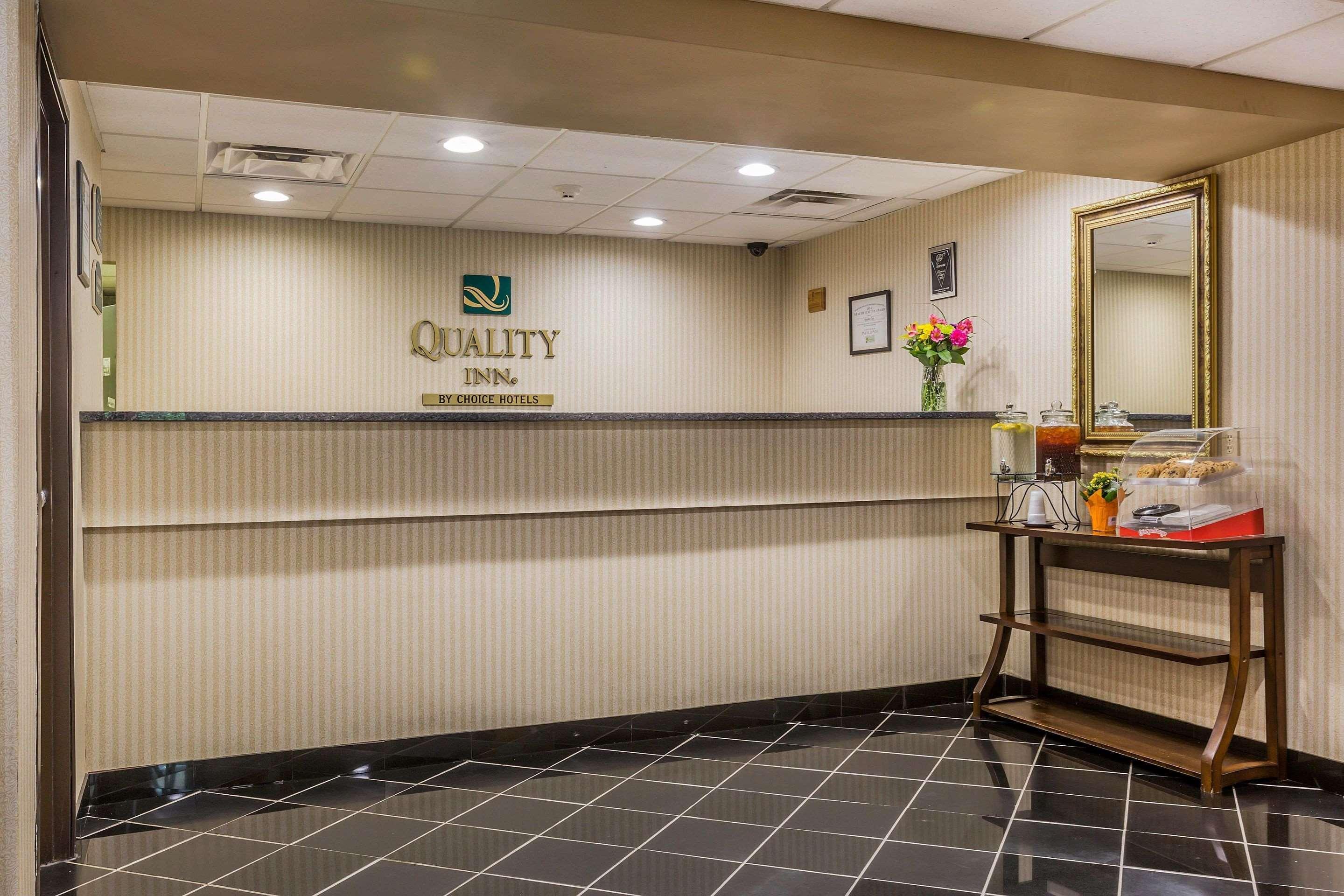 Quality Inn Hyde Park Poughkeepsie North Екстериор снимка